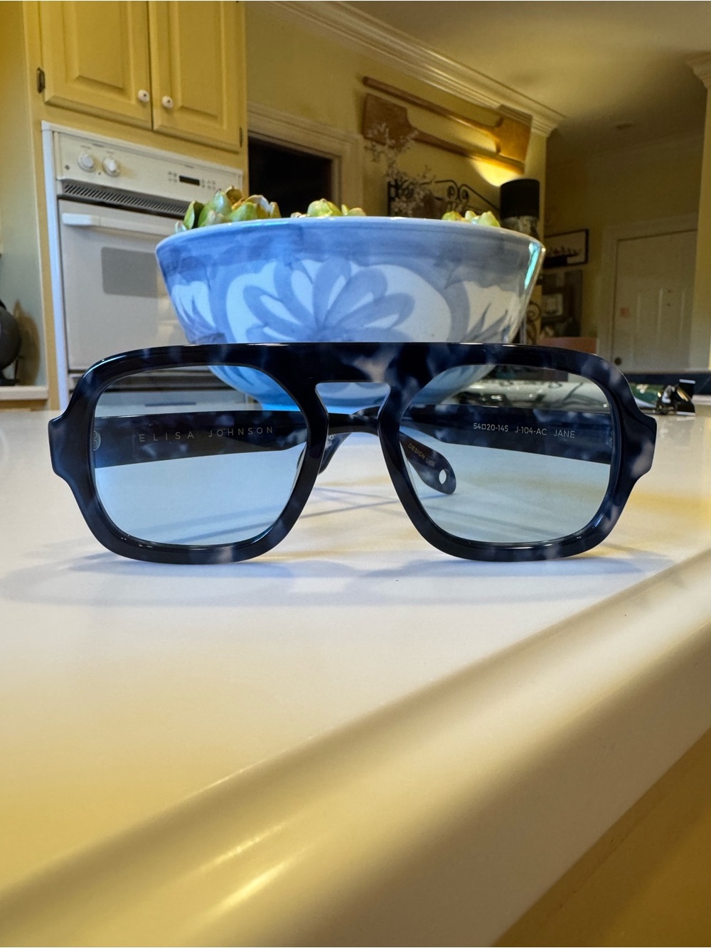 Elisa Johnson Jane Sunglasses in Blue Tortoise